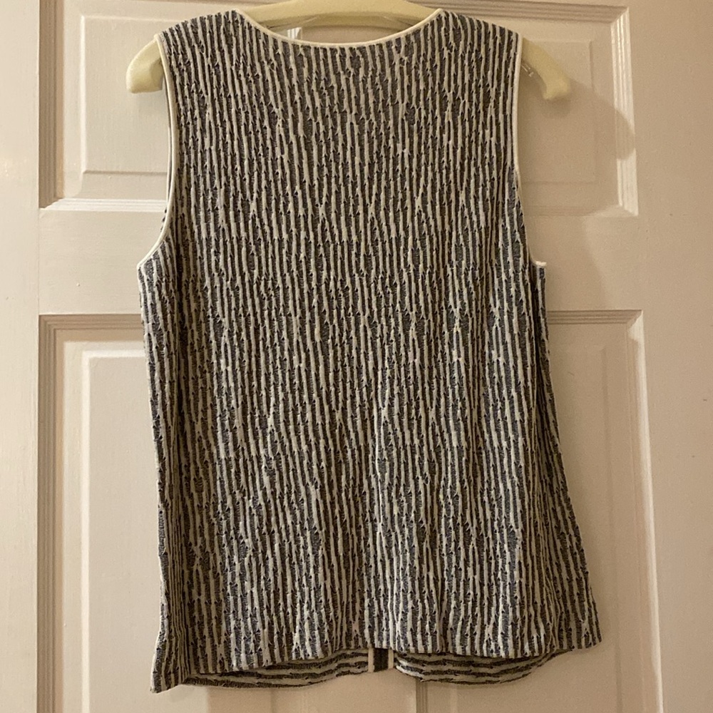 Lafayette 148 New York Knit Cami/ tank top. Sz. L. - Picture 7 of 7